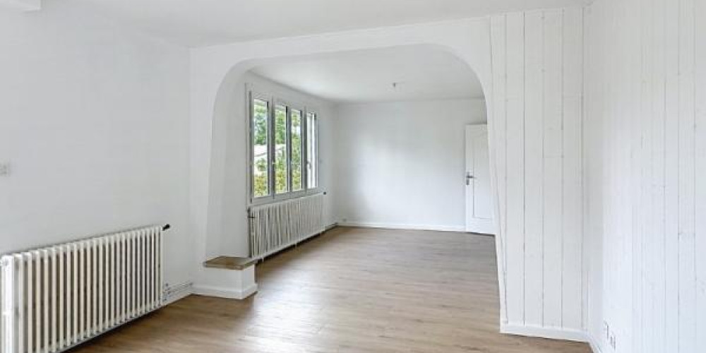 maison à LACANAU (33680)