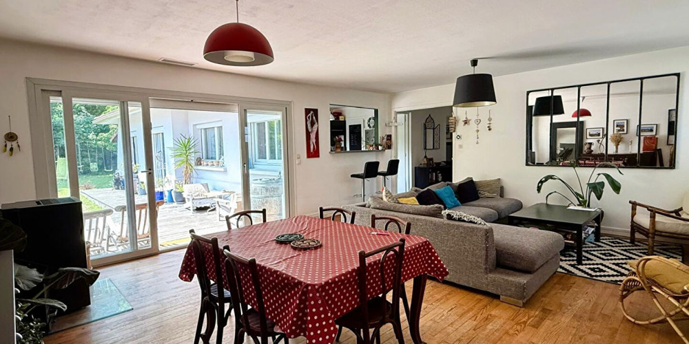 maison à MERIGNAC (33700)