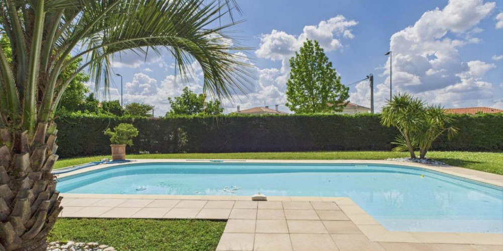 maison à MERIGNAC (33700)