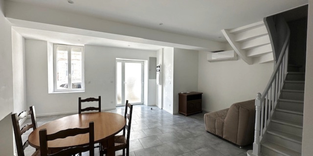 maison à PODENSAC (33720)