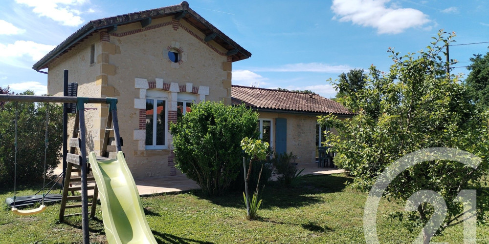 maison à NOAILLAN (33730)