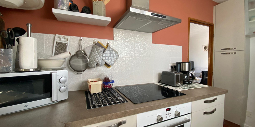 maison à ARES (33740)