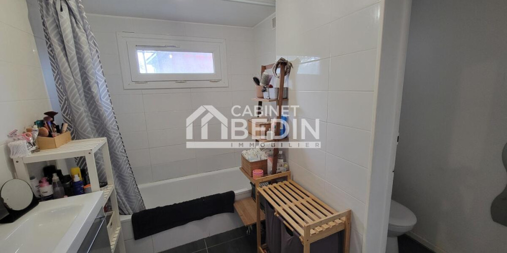 maison à ARES (33740)