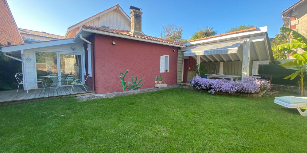 maison à ARES (33740)