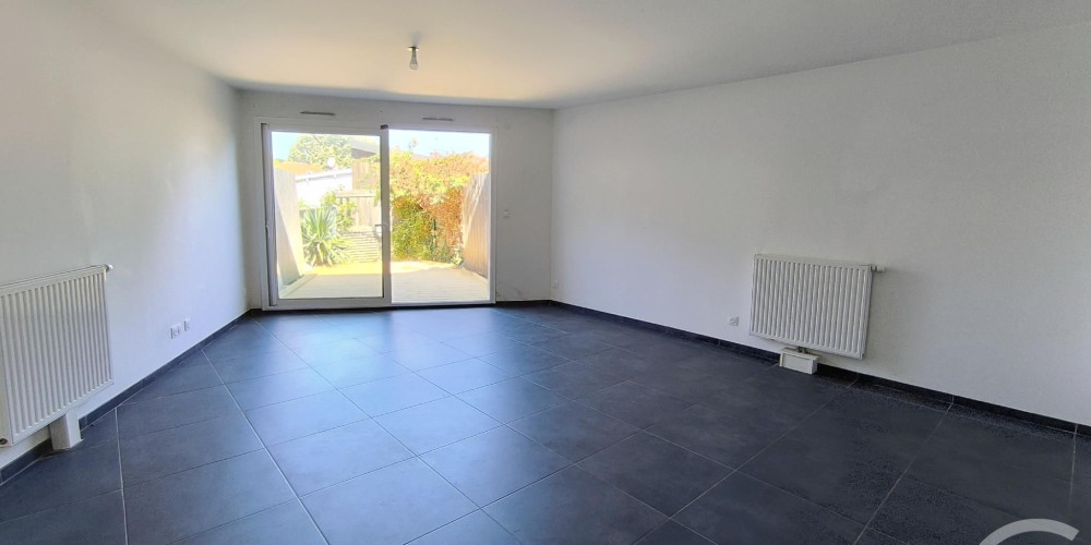 maison à ARES (33740)