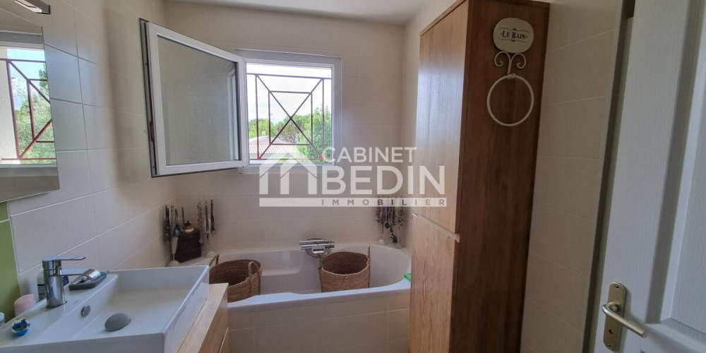 maison à TARGON (33760)