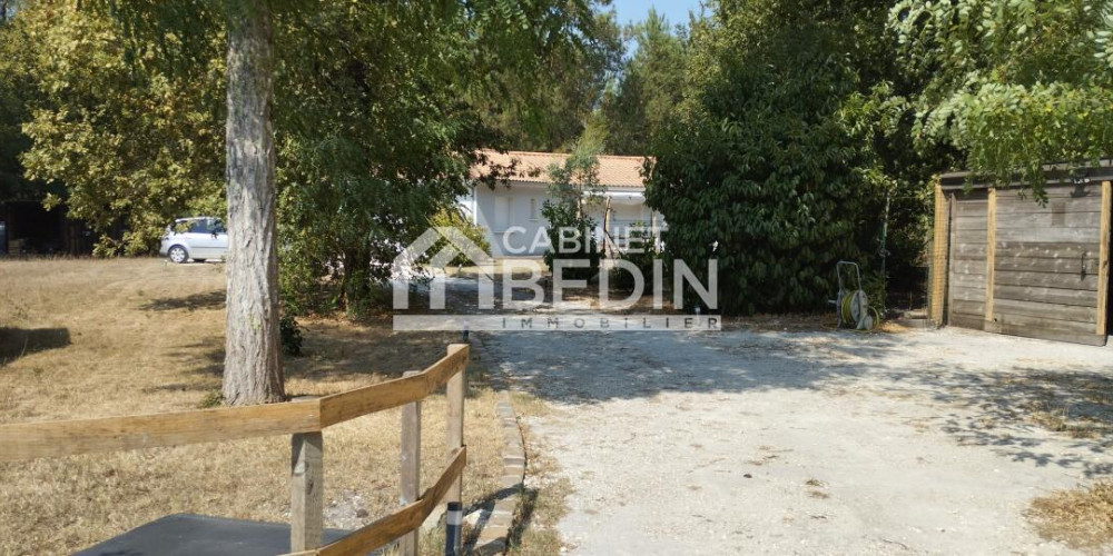 maison à SALLES (33770)