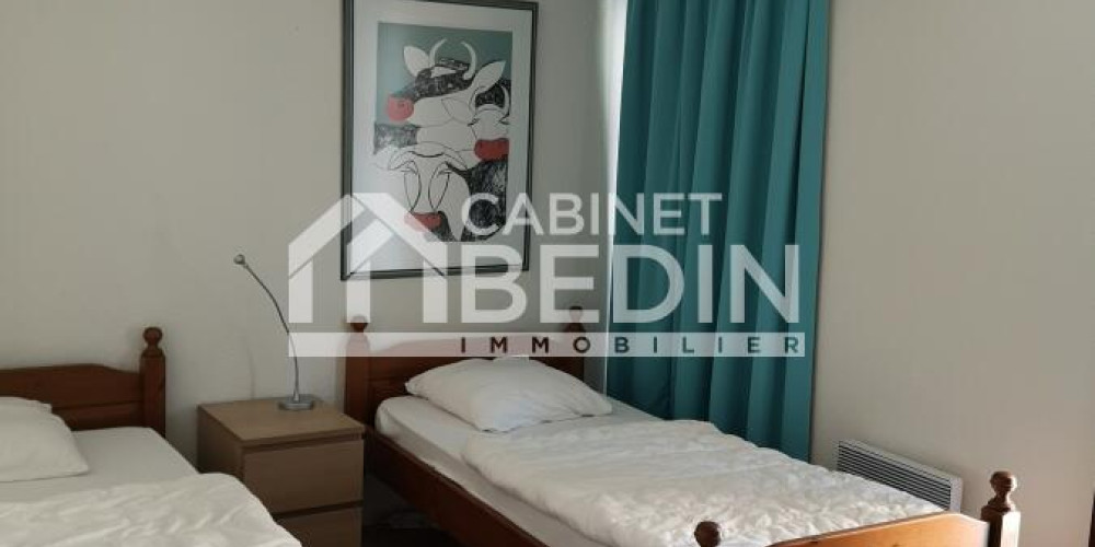 maison à SALLES (33770)