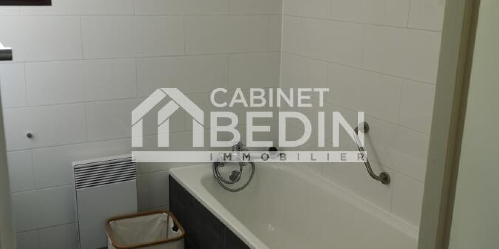 maison à SALLES (33770)