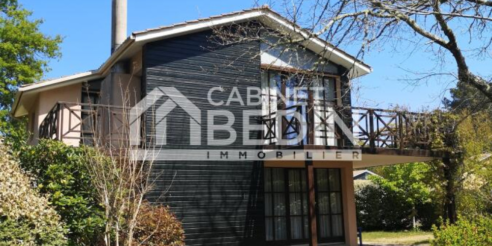 maison à SALLES (33770)