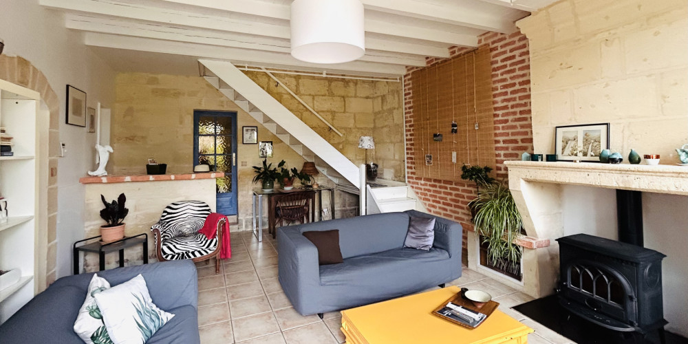 maison à VAYRES (33870)