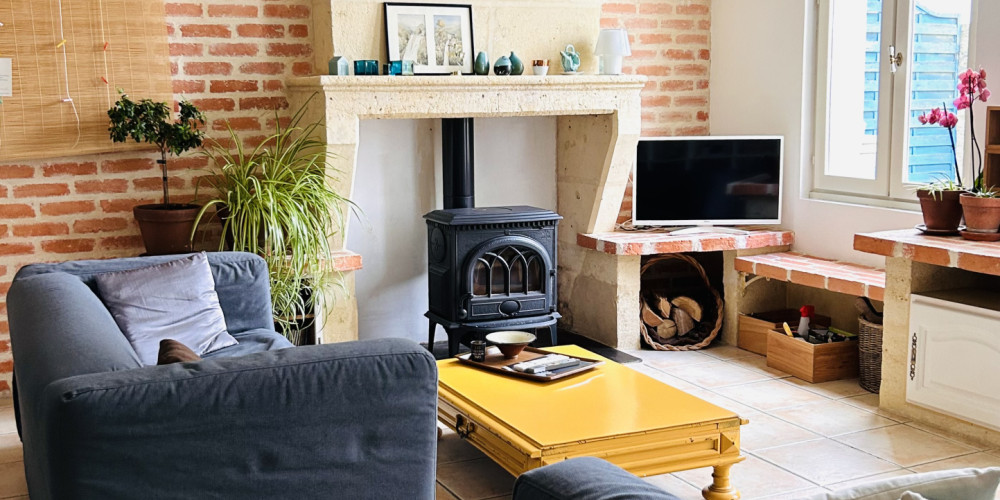 maison à VAYRES (33870)