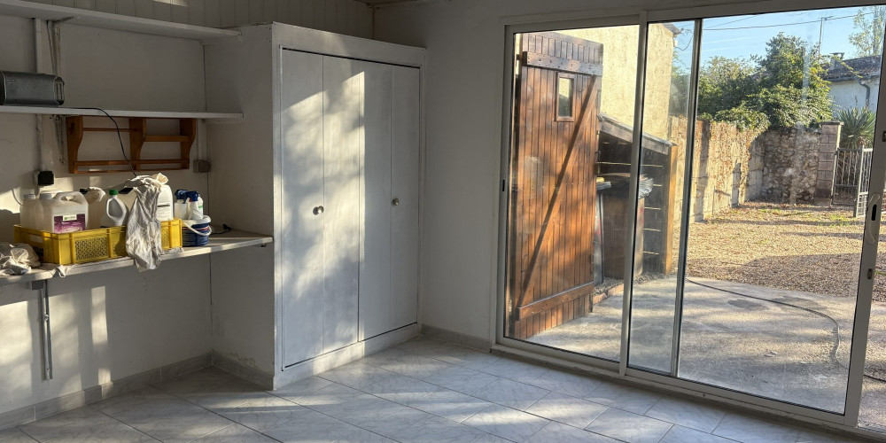 maison à SABLONS (33910)