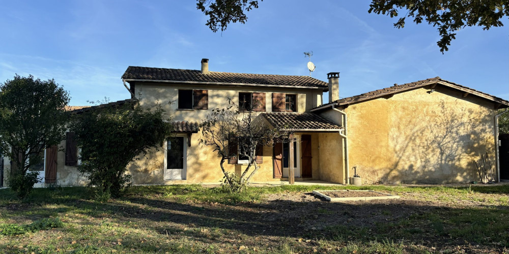 maison à SABLONS (33910)