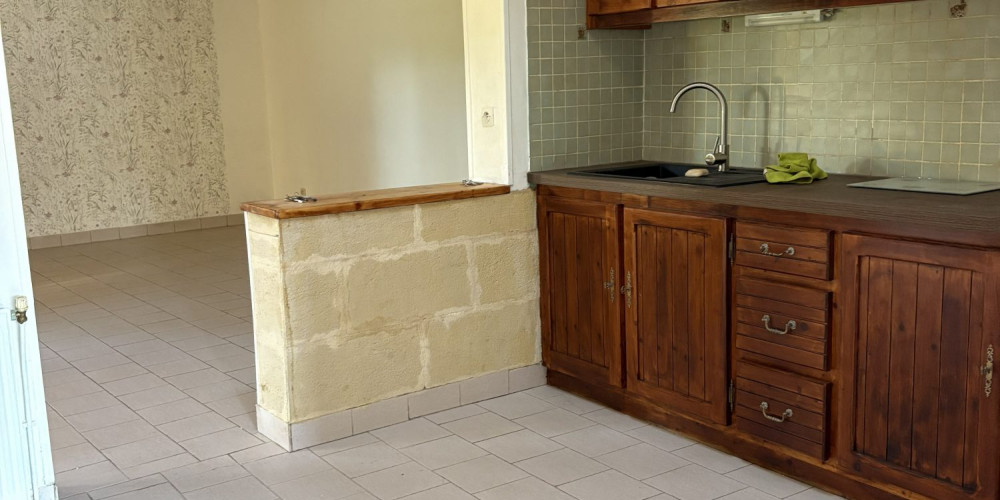 maison à SABLONS (33910)