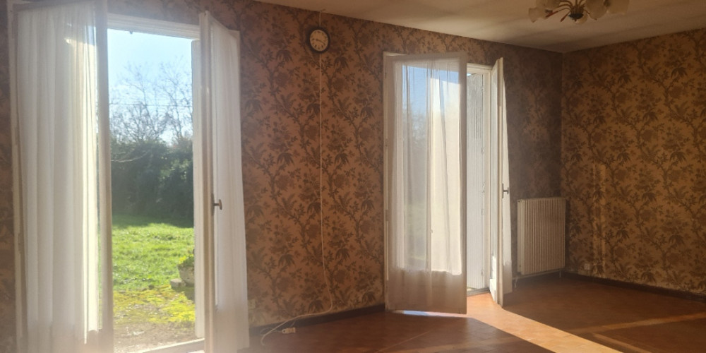 maison à SABLONS (33910)