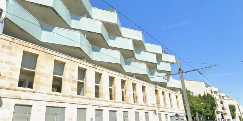 parking à BORDEAUX (33000)