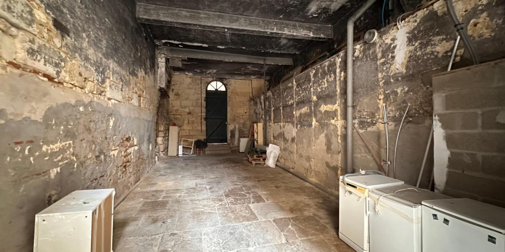 parking à BORDEAUX (33000)