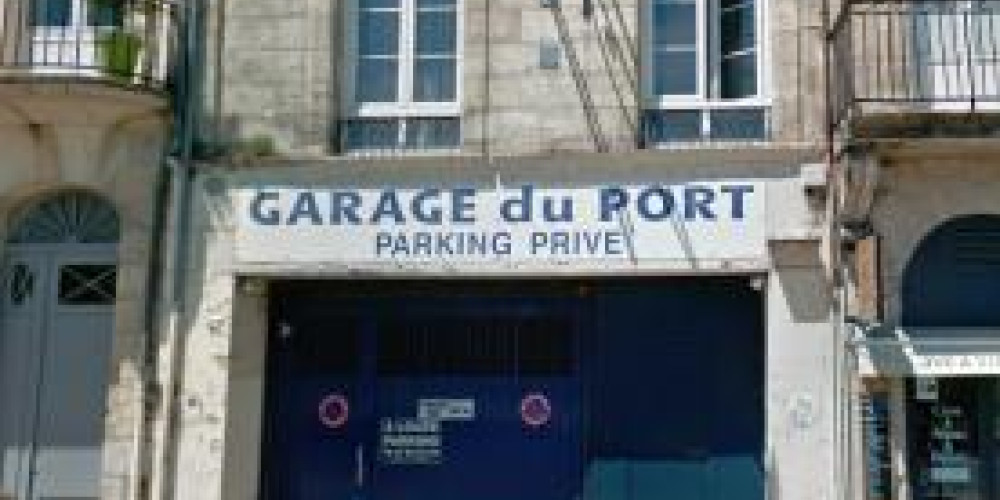 parking à BORDEAUX (33000)