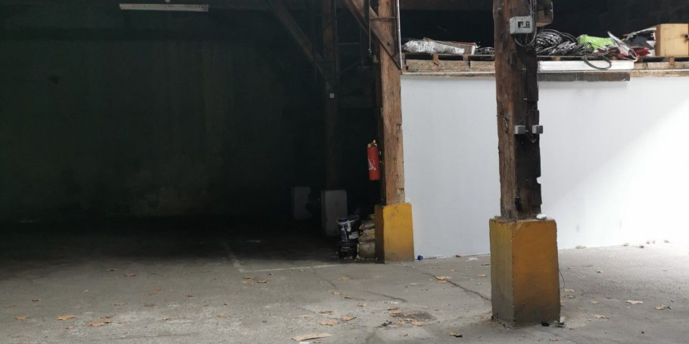 parking à BORDEAUX (33100)