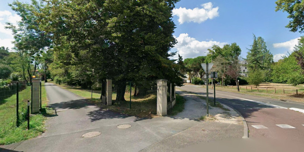 parking à GRADIGNAN (33170)