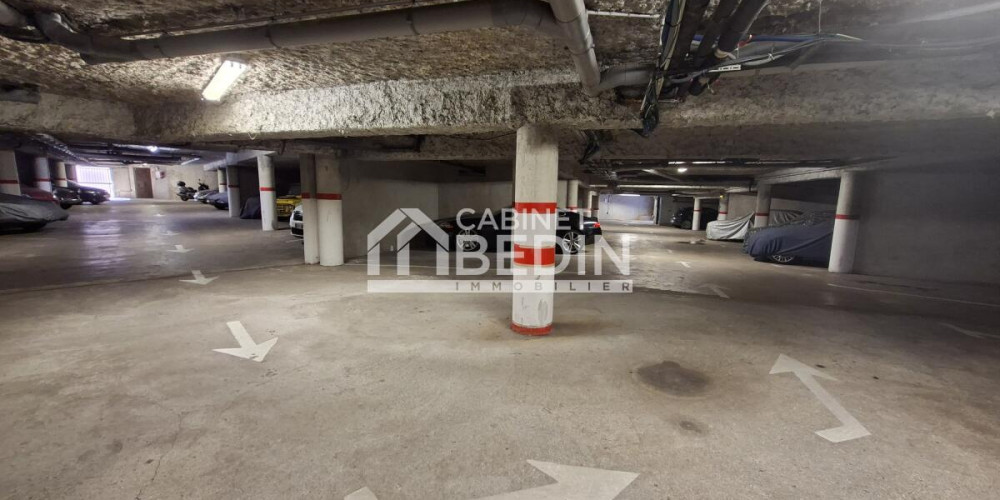 parking à TALENCE (33400)