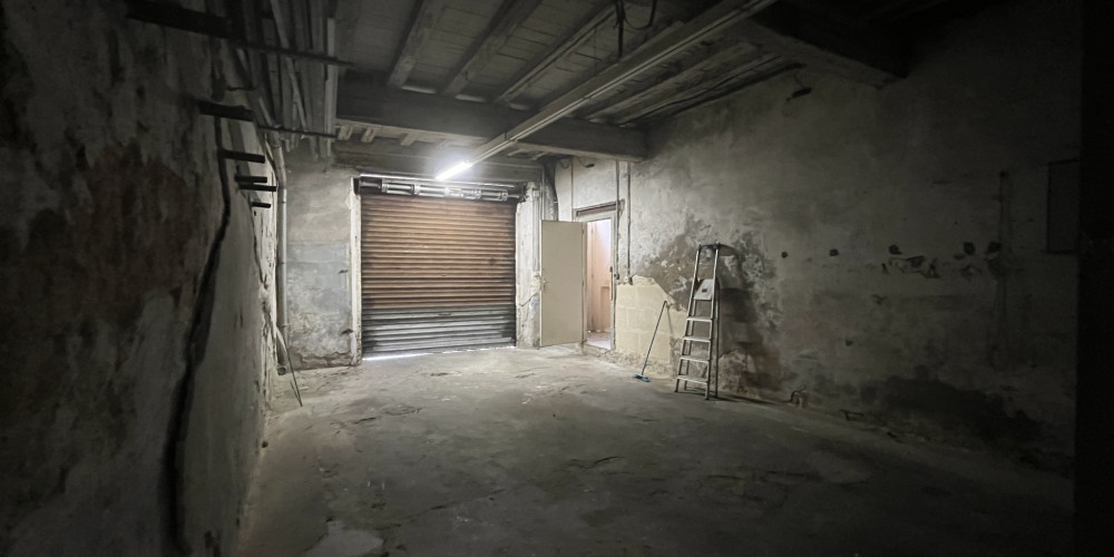 parking à BORDEAUX (33800)