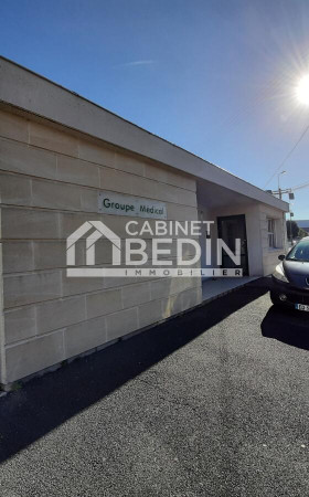 Local commercial  ST MEDARD EN JALLES