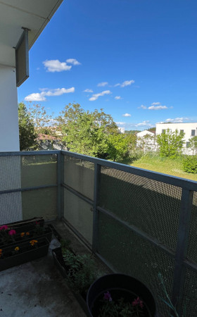 Appartement  VILLENAVE D ORNON