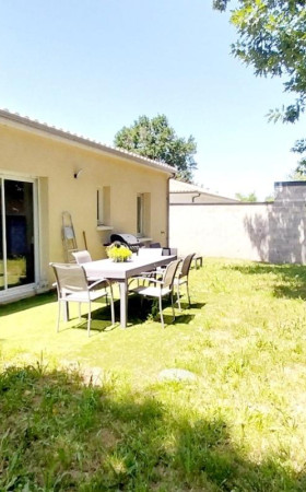 Maison  ST DENIS DE PILE