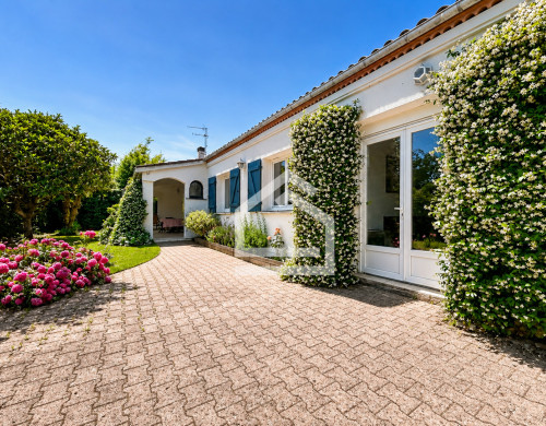 maison  MERIGNAC