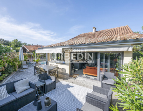 maison  LACANAU