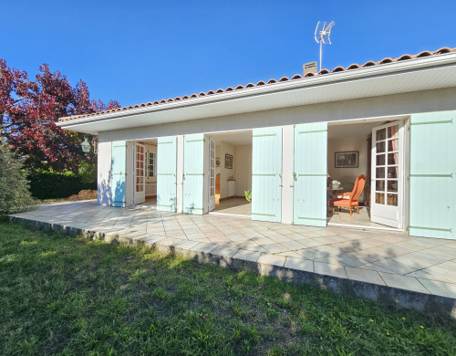 maison  AMBARES ET LAGRAVE