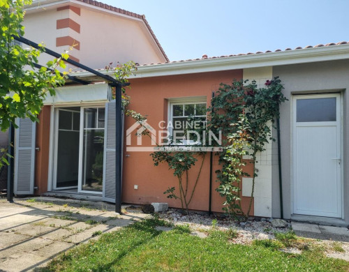 maison  ARES