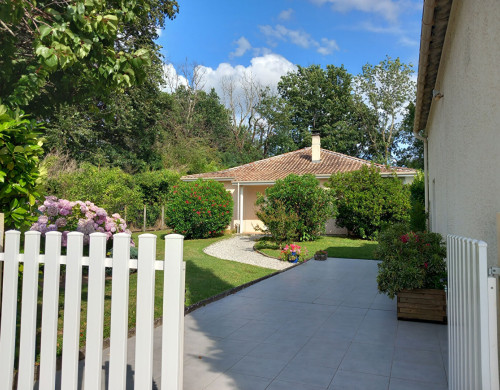 maison  ST DENIS DE PILE