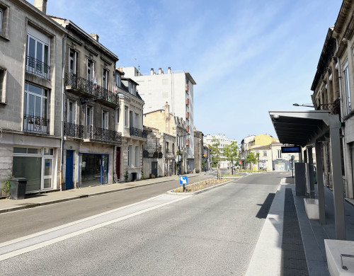 local commercial  BORDEAUX