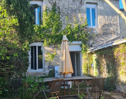 maison  VAYRES