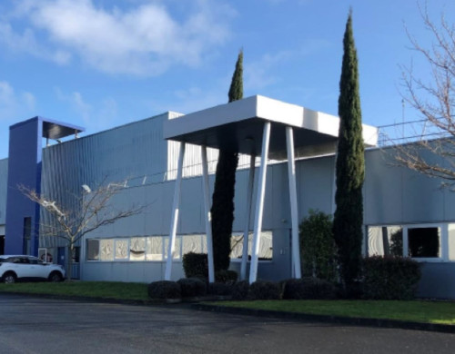 local industriel  BLANQUEFORT