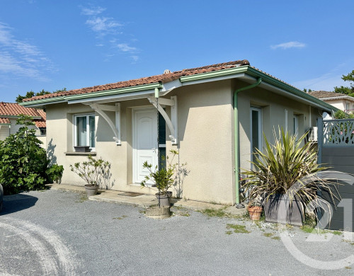 maison  ARES