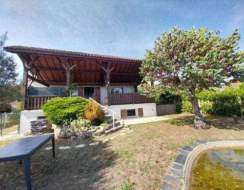 maison  PODENSAC