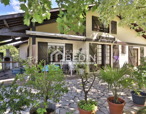 maison  GUJAN MESTRAS