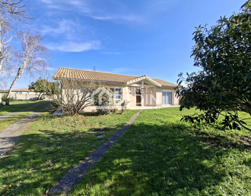 maison  LE TAILLAN MEDOC