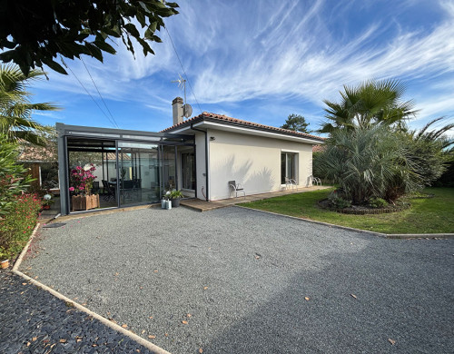 maison  GUJAN MESTRAS