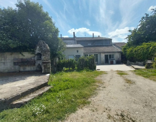 maison  LAMOTHE LANDERRON