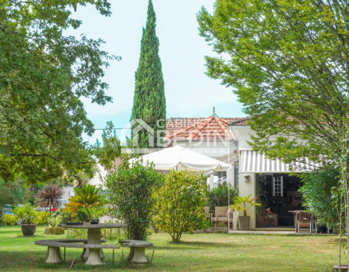 maison  MERIGNAC
