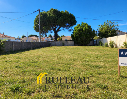 terrain  ST ANDRE DE CUBZAC
