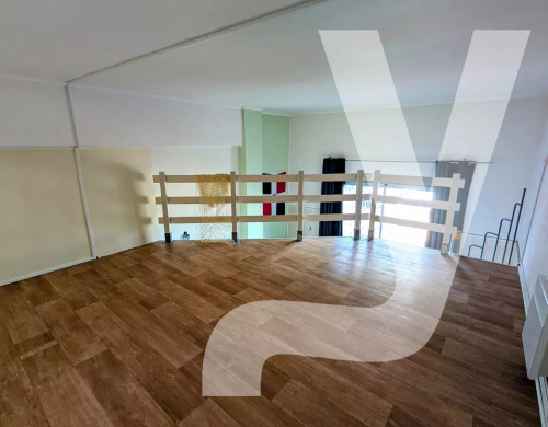 local commercial  ARCACHON