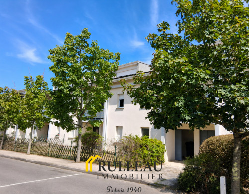 appartement  AMBARES ET LAGRAVE